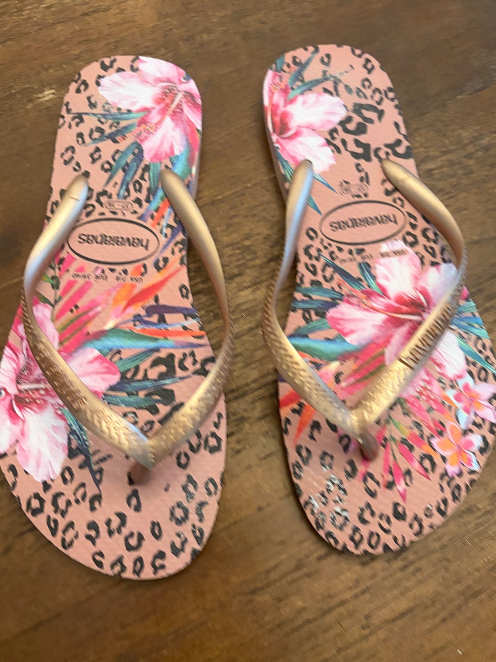Havaianas Pink Floral Leopard Print Flip Flops with Gold Straps